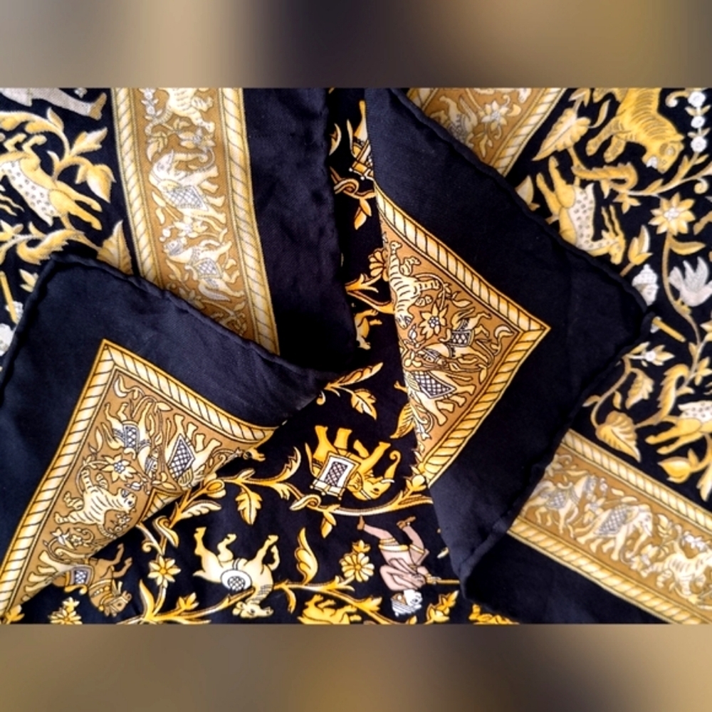Hermes Chasse En Inde Black & Gold Silk Scarf - Picture 16 of 16
